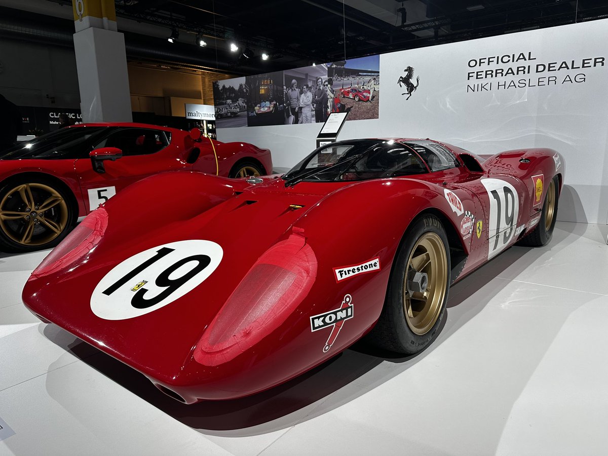 NouvelleChica's tweet photo. #autozurich https://t.co/4UlVm4dJ9q