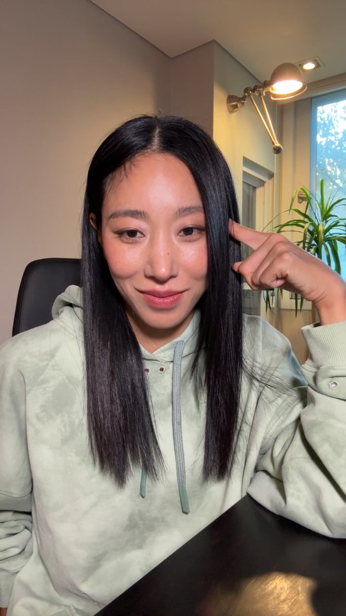 s0ng__'s tweet image. 241108 #리아킴 인스타그램 라이브 full

youtu.be/sdRd7GocSe4?si…

-

🤍(~12/8) bigfile.mail.naver.com/download?fid=S…