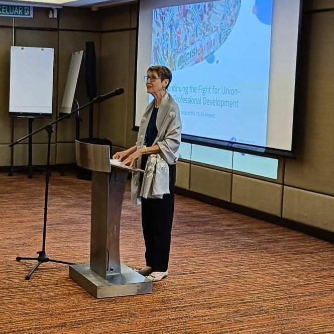 🗨️"Tools, time, and trust are the cornerstones of our professional practice." 

🌍At the #T3LFA closing conference, Susan Hopgood highlights the urgent need to empower teachers with resources and autonomy to lead meaningful change in every classroom.🌱📖

#GoPublic #FundEducation