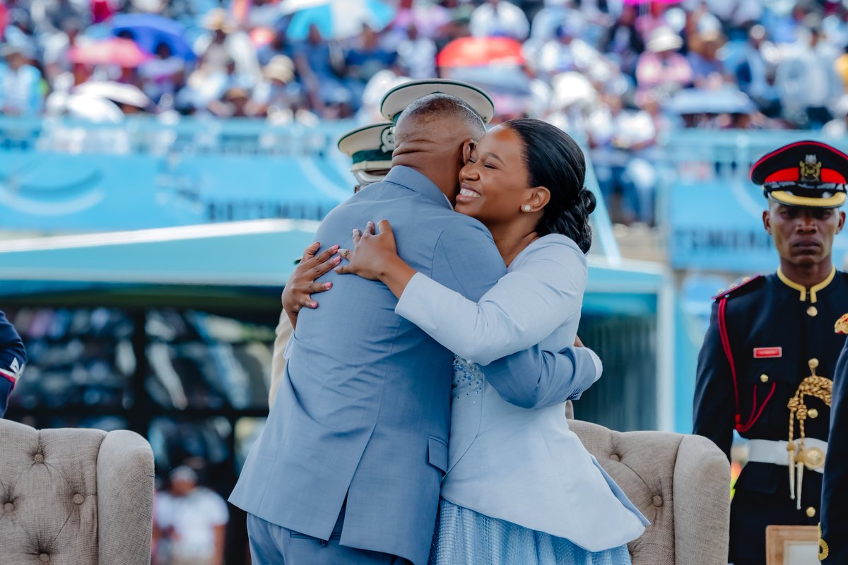 So help me God! 
A Modimo a nthuse!

Our differences, our similarities whatever they may be, we are united. I pledge to serve all Batswana with unwavering fairness and integrity, honoring the promise of our beautiful Republic.

Pula! 🇧🇼

#dgbinaguaration
#unitedandproudnation