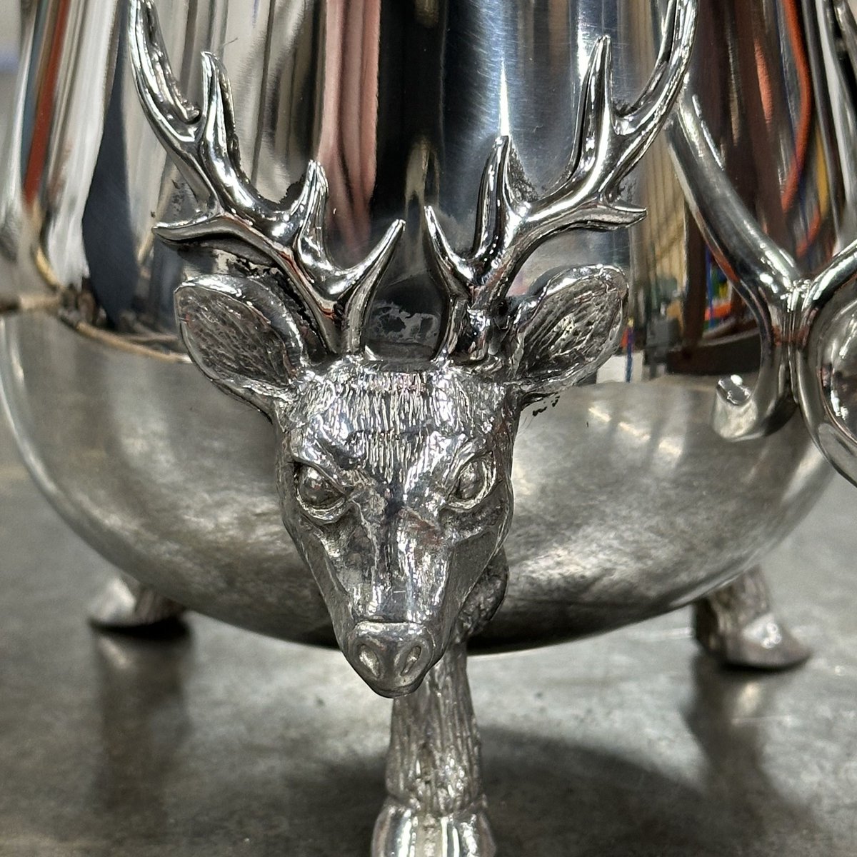 A sneak peek at  something extra special in our Etsy shop 📷
etsy.com/uk/shop/Wentwo…
#familybusiness #sheffield #sheffieldissuper #handmadeinsheffield #wentworthpewter #christmasiscoming #shoplocal