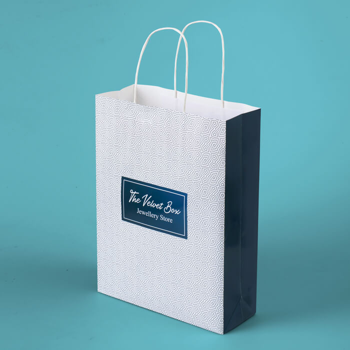 Our bespoke #PaperCarrierBags are completely printable so you can showcase your brand with pride. They are durable, recyclable &amp; memorable!🛍️
⠀
Find out more: bit.ly/3RCKCaU 

🎄Get ahead of the #Christmas shopping game and place your order today!📞01226 740498