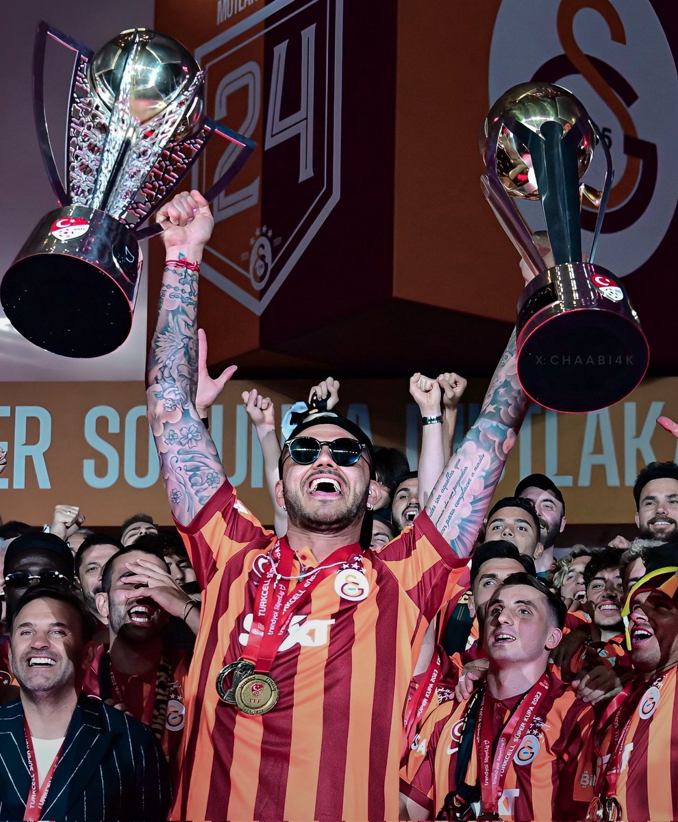 KUPA KAZANDIRAN PERFORMANSLARIN GİBİ, SAHALARA DÖNÜŞÜN DE  EFSANEVİ OLACAK MAURO!

GEÇMİŞ OLSUN!

YOUR RETURN TO THE PITCH WILL BE LEGENDARY, AS YOUR TROPHY WINNER PERFORMANCES!

GET WELL SOON MAURO! <a href="/MauroIcardi/">MauroIcardi</a> 

#ultrAslan