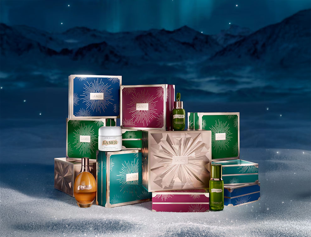 MyCremedelaMer's tweet photo. La Mer's limited edition sets for the festive season - https://t.co/xv7OS9VnJj https://t.co/2sd18F4rvX