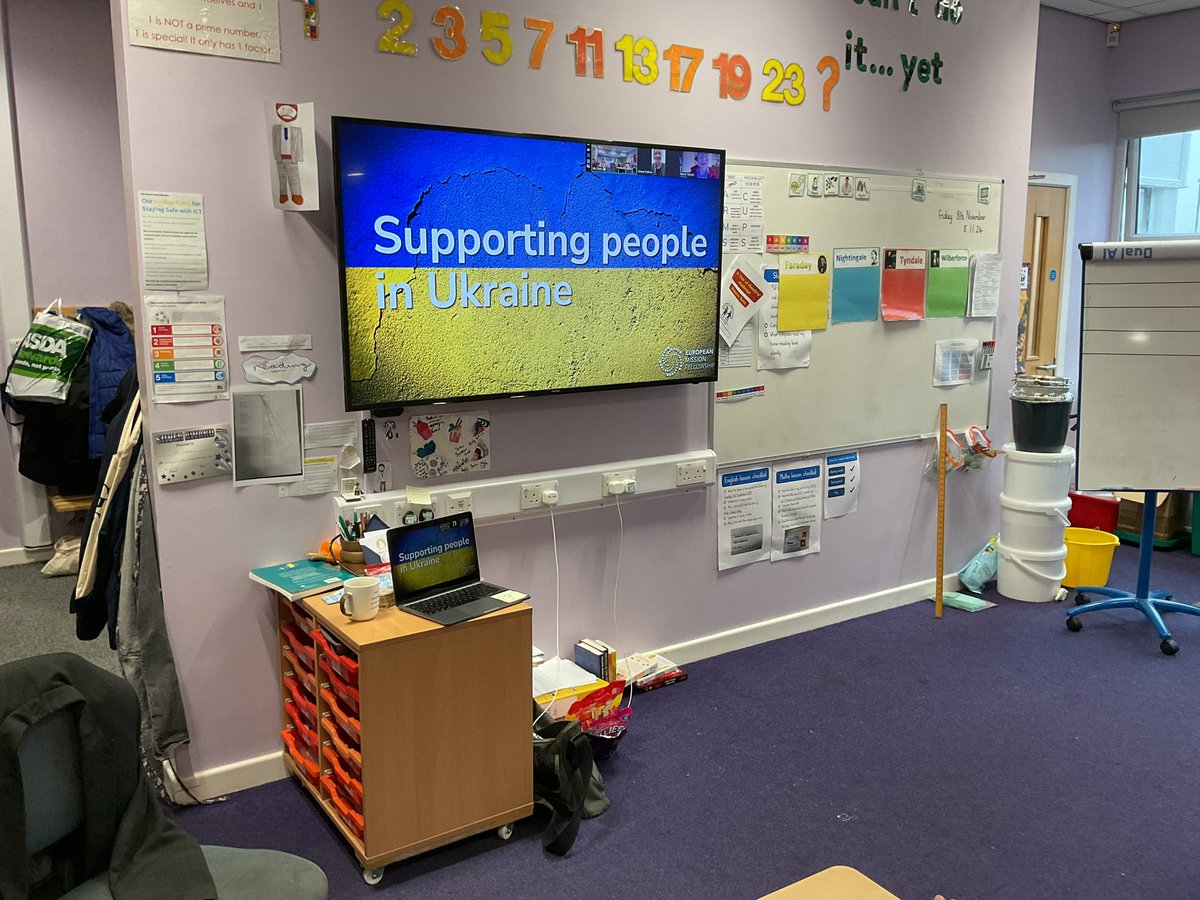 MrCStJames's tweet photo. We feel very humbled to speak with Olena this morning from #Ukraine with @EuropeanMission as part of our #ServiceTeamDay in @StJamesYear6 @StJamesChorley
We will thinking later about how we can help and encourage some of the children there. https://t.co/B3H9kEumqU