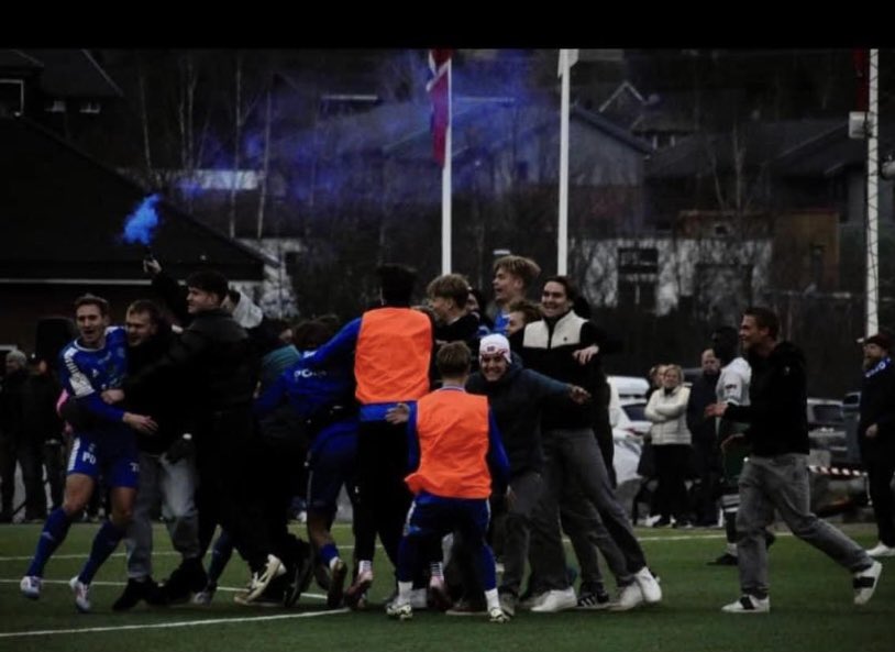 Anders Grohs tweet media