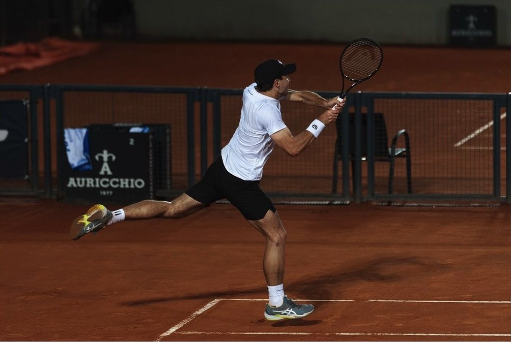 Davai_Aslan's tweet photo. Random throwback - Rome 🧡
Some wonderful pictures here 🤩😍
@AsKaratsev | #IBI24
📷: rikydaily https://t.co/zNFpr6s9Ir