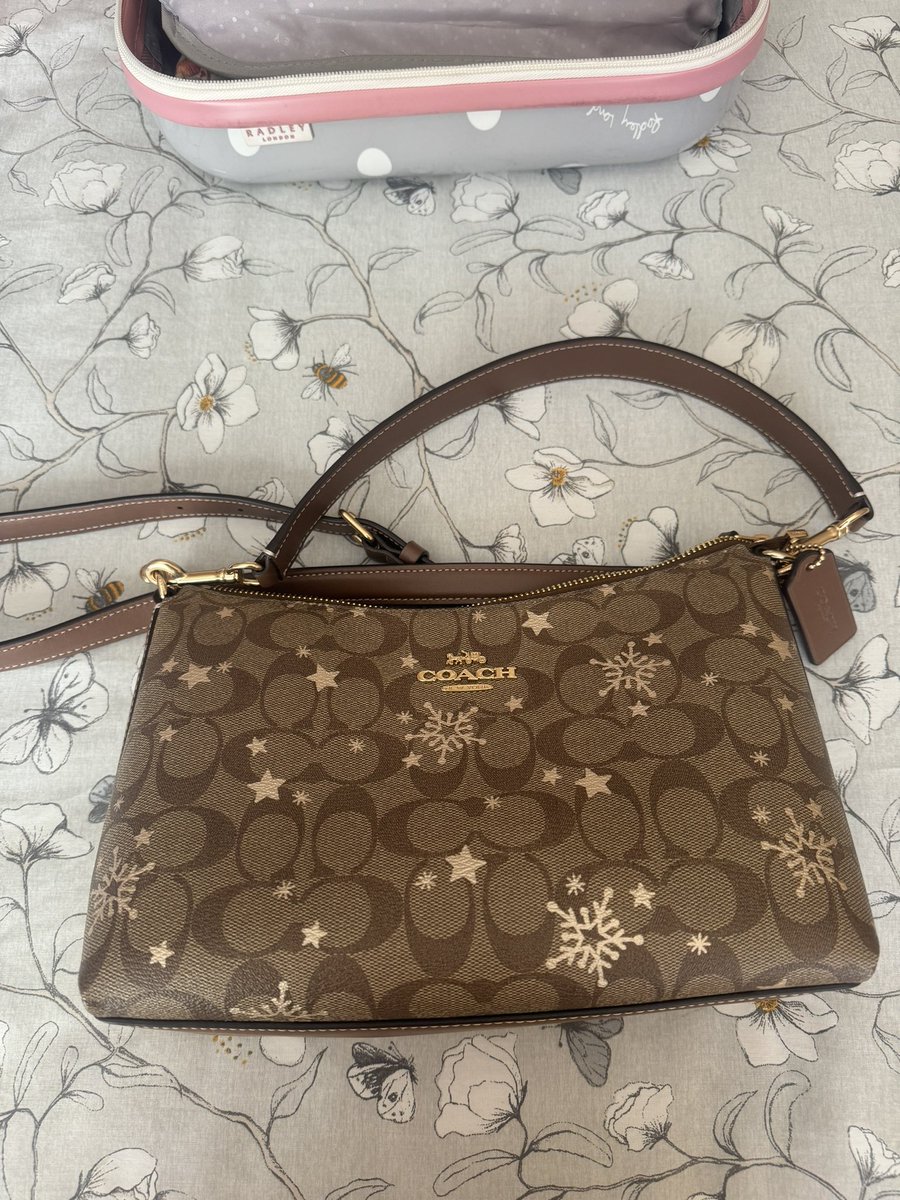 My beautiful bag for Winter wonderland , roll on 12 o clock Xmas time with Mr H and the Fambo