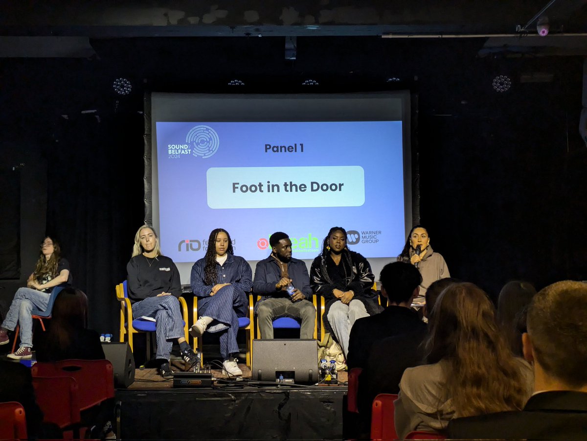 First Breaking Into Music Panel of the day hosted by Ellie Prohan featuring <a href="/AliciaRaye_/">Alicia Raye 🔆</a> James Ayo, <a href="/Gemma_Bradley_/">Gemma Bradley</a>  &amp; Jen Caruthers! <a href="/riofoundation/">Rio Ferdinand Foundation</a> <a href="/SoundOfBelfast/">Sound Of Belfast</a>