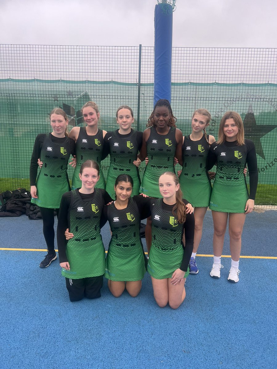 zodscience's tweet photo. Last night, year 9 and 10 represented the school at Netball at Charnwood College.Great Netball played, and we came away with two wins and a loss. Extremely proud of how the 9B’s played and the perseverance they showed.💚🏆
10’s 53-11
9A 13-8 (win)
9B 27-10 (loss) @LuttHigh https://t.co/4OrW8nTq6Z
