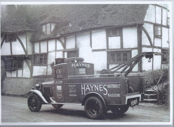 #FlashbackFriday
Sharing today a picture of one of our #Haynes Breakdown Trucks, taken locally in Bearsted. This Model AA is shown on trade plates, believed to be around 1928.
#HaynesGroup #HaynesFord #HaynesAgri #HaynesTrucks #TeamHaynes