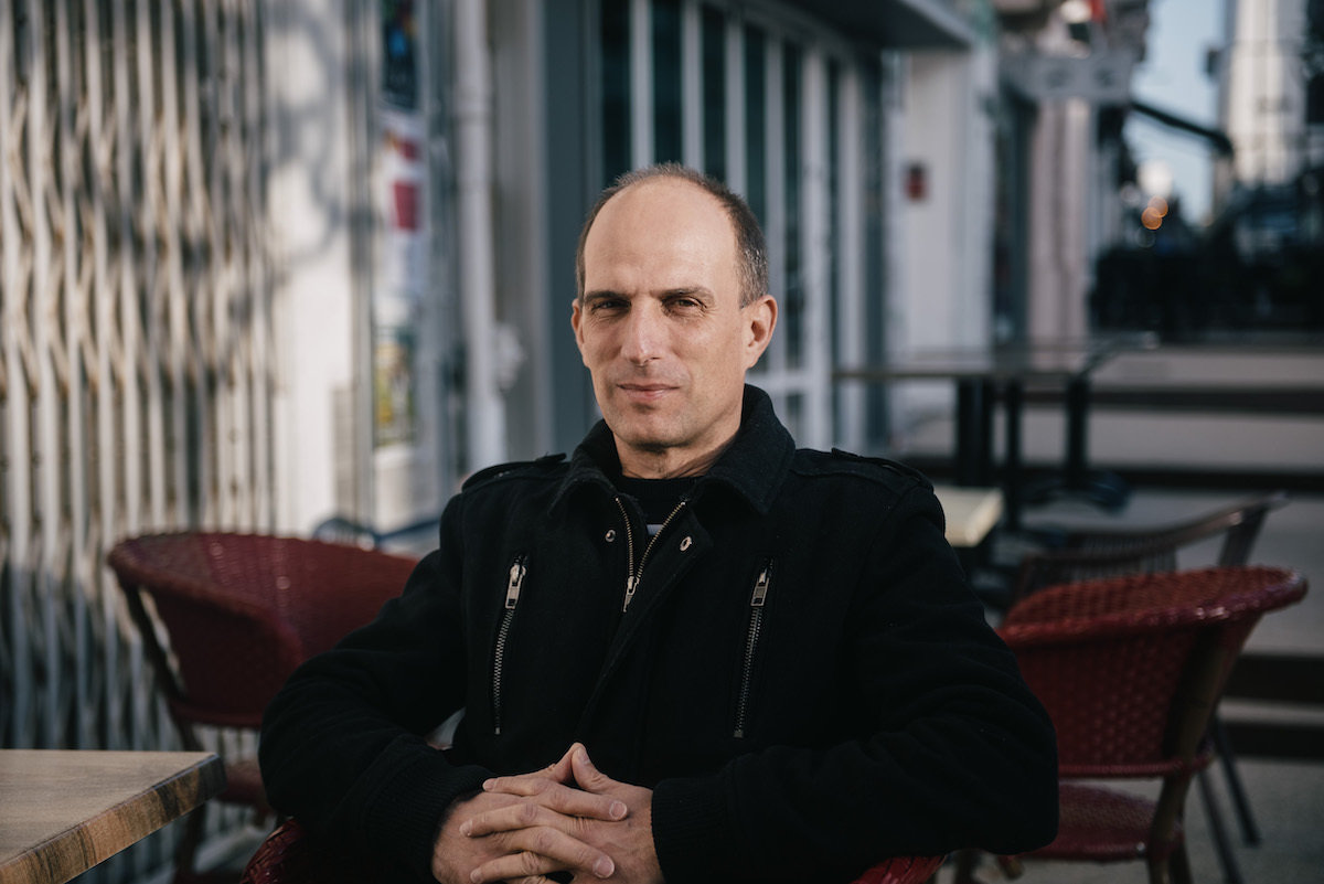 [ELKARRIZKETA] Eneko Bidegain: «Irmoki erraten ahal dugu Frantziak hil zituela 6.000 euskaldun» kazeta.eus/eu/info_kz/202…

Azaroaren 11a, Lehen Mundu Gerraren Armistizio Eguna, besta eguna da Ipar Euskal Herrian. Eneko Bidegain idazleak bere ikerketak eta gogoetak azalu dizkigu.