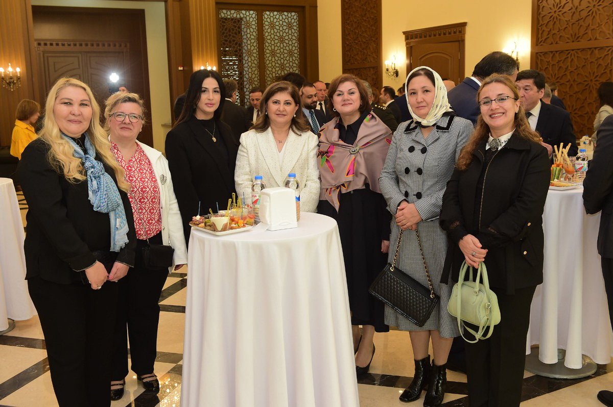 AzembassyTm's tweet image. 8 Noyabr - Zəfər Günü münasibətilə Azərbaycan Respublikasının Türkmənistandakı Səfirliyində tədbir keçirilib.

#KarabakhisAzerbaijan 
#VictoryDay 
#8november