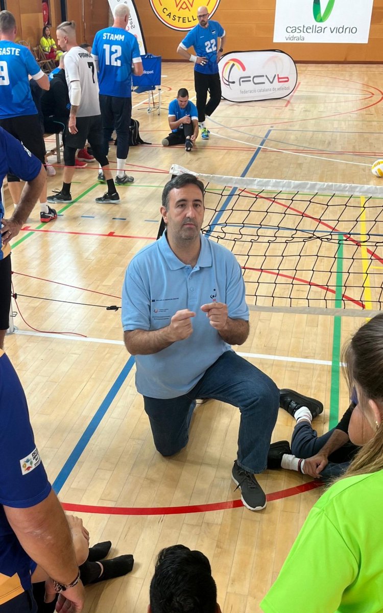 FEDEDDF's tweet photo. Daniel López Berlanga, nuevo coordinador de voleibol sentado de la @FEDEDDF 

Noticia 👇 
https://t.co/83HhLaQfHk
🏐🏐🏐
#sittingvolley #voleibol #voley https://t.co/hxnwKIVVK2