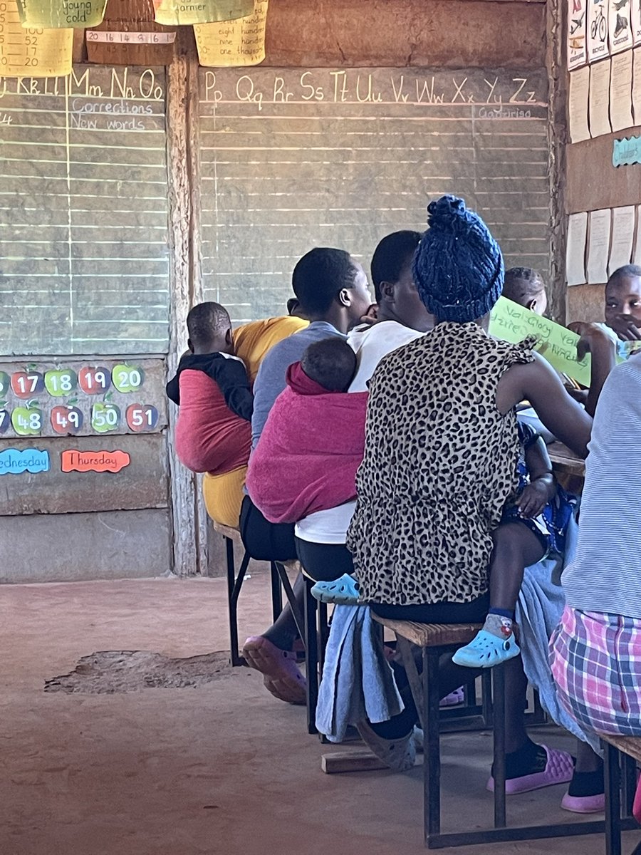 Great visit to Hatcliffe 3 primary school which doubles up as a non formal Learning Hub, giving young women who have dropped out a second chance. Here they can study with their babies in the afternoons, gaining literacy, numeracy and life skills <a href="/PlanZimbabwe/">Plan Int' Zimbabwe</a> <a href="/MoPSEZim/">Ministry of P&S EdZW</a> 🇬🇧 🤝🇿🇼