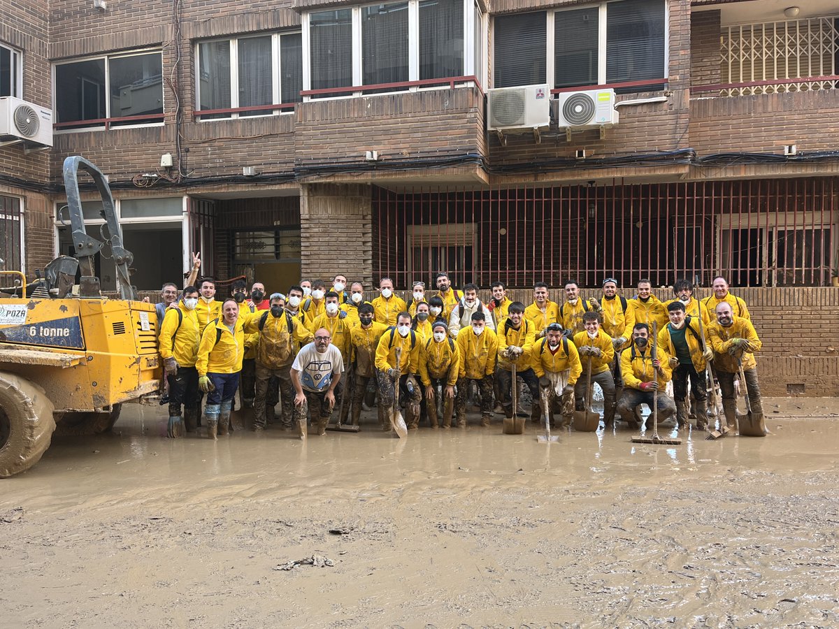 Los técnicos de la Cantera Grogueta se unen para ayudar a los afectados por la DANA en Massanassa

ℹ️ villarrealcf.es/unidos-ante-la…