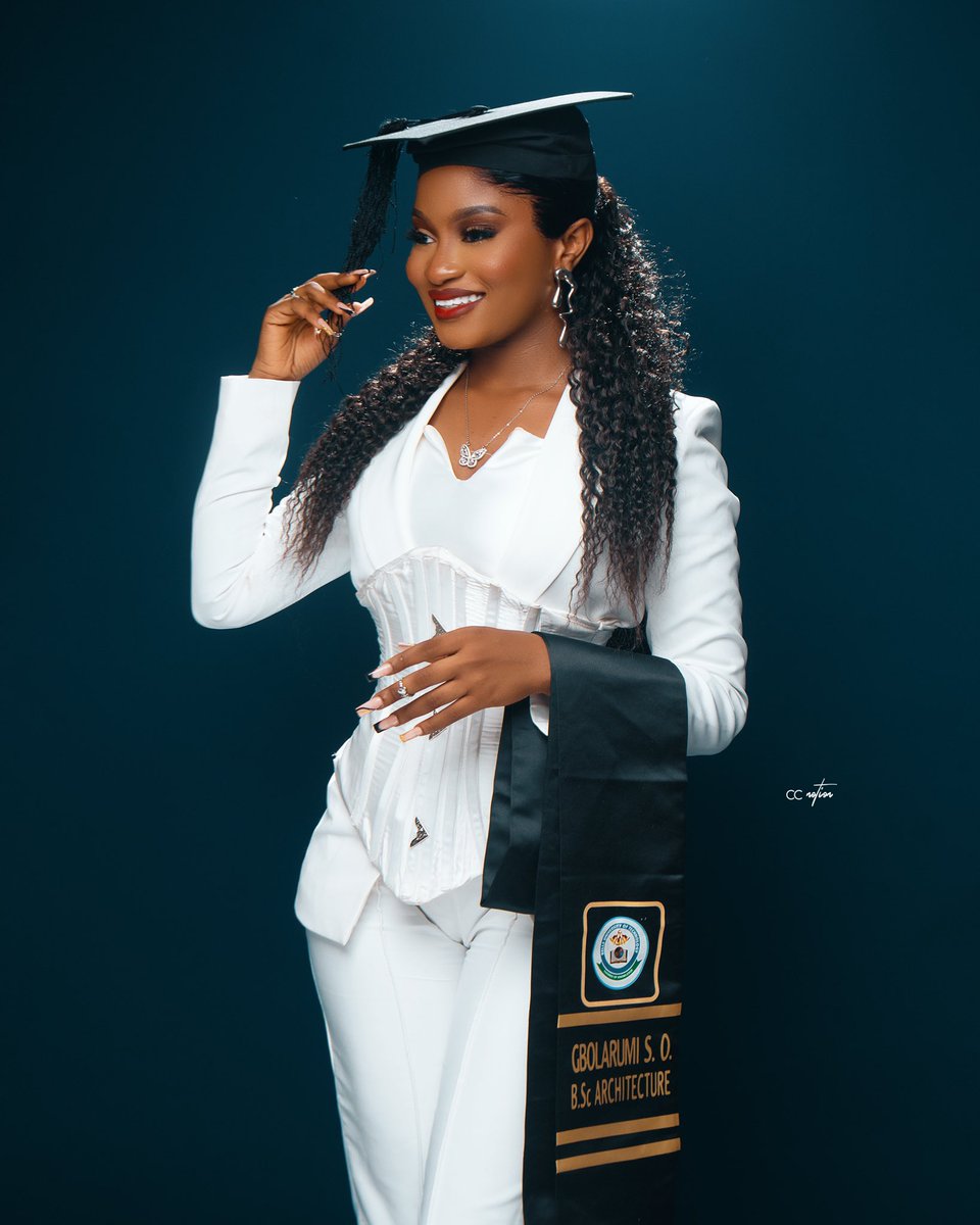 cc_notion's tweet photo. You found me ☺️ Your dream photographer 🌚

Now, all you have to do is book a session with me…

INEC Chief of Army Staff Rufai National Grid Sir Dick All 400 Minister of Power #MbadiweTwins Abraham Accords Hello Habibi Feminist Danny #BaltasarEngonga https://t.co/74WlmqmI4f