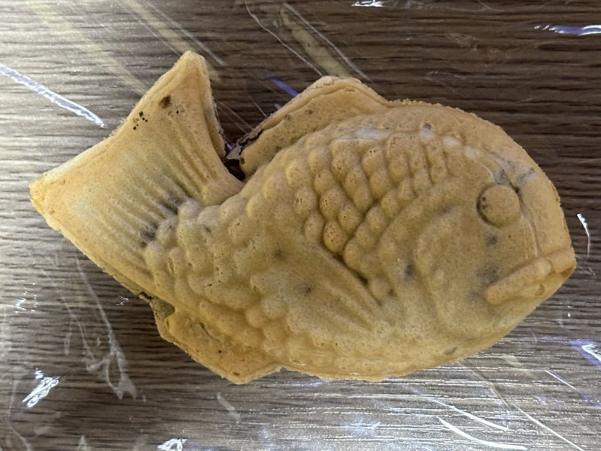 4dFFG5DXpjLJTMR's tweet image. 今日の午後はホームシアター計画の見積もりが出揃ったので機種決定の為にオーディオ店を来訪🔈それと最近静岡行きとセットなのが葵堂のたい焼き🐟オーディオ店の店員さんもご存知でした😋
#雛乃倶楽部メンバーシップ 
#ホームシアター
#AVBOX
#葵堂
#たい焼き