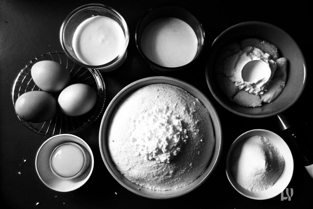 ForeverYenaNews's tweet image. The Ultimate Guide to Perfecting Hot Milk Cake: A Timeless Classic - bit.ly/3AAmGSS

#BakingGuide #BakingTips #CakeRecipe #ClassicDessert #DessertRecipe #DessertVariations #easyrecipe #HomemadeCake #HotMilkCake #Step-by-StepRecipe