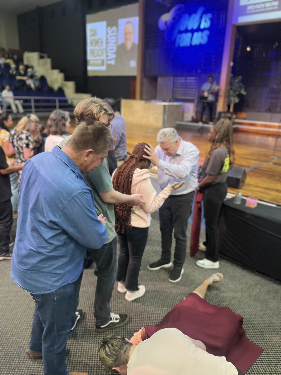 wordoffaithSA's tweet photo. Last Sunday there was a powerful move of the Holy Spirit as people came forward for prayer 🙏 🙌  

Don't miss out on this Sunday's 6pm service! See you there! 

#HolySpirit  #MoveofGod #ChurchService #Sunday #WordoffaithSA https://t.co/n58nWY0U5S