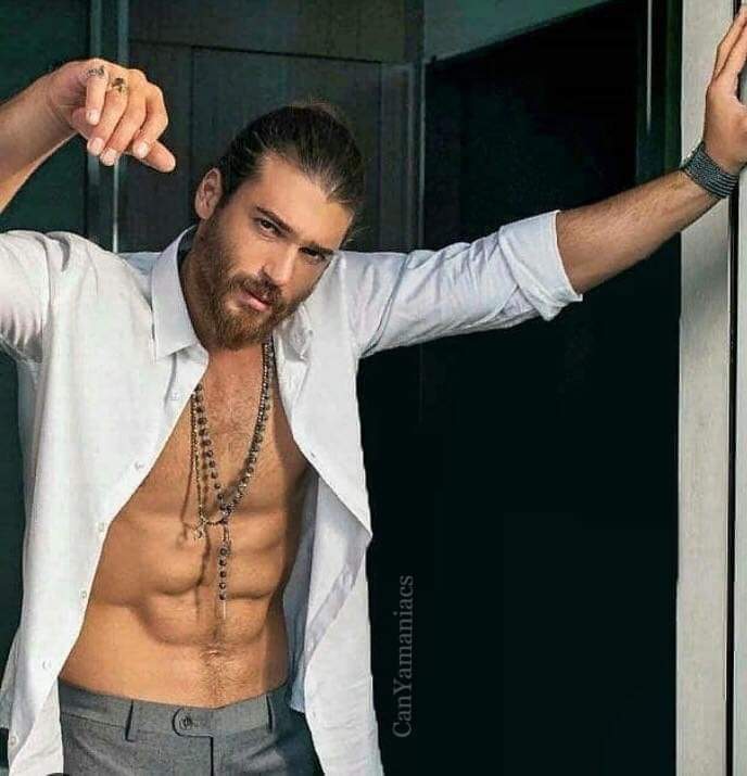 Bo podstawa 
To dobrze rozpocząć dzień 
A okazja do świętowania z #CanYaman to idealna okazja 
#HappyBirthday35CanYaman