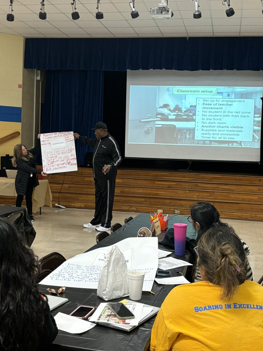 Starting the morning off with our FUNdamentals! @HisdSouth