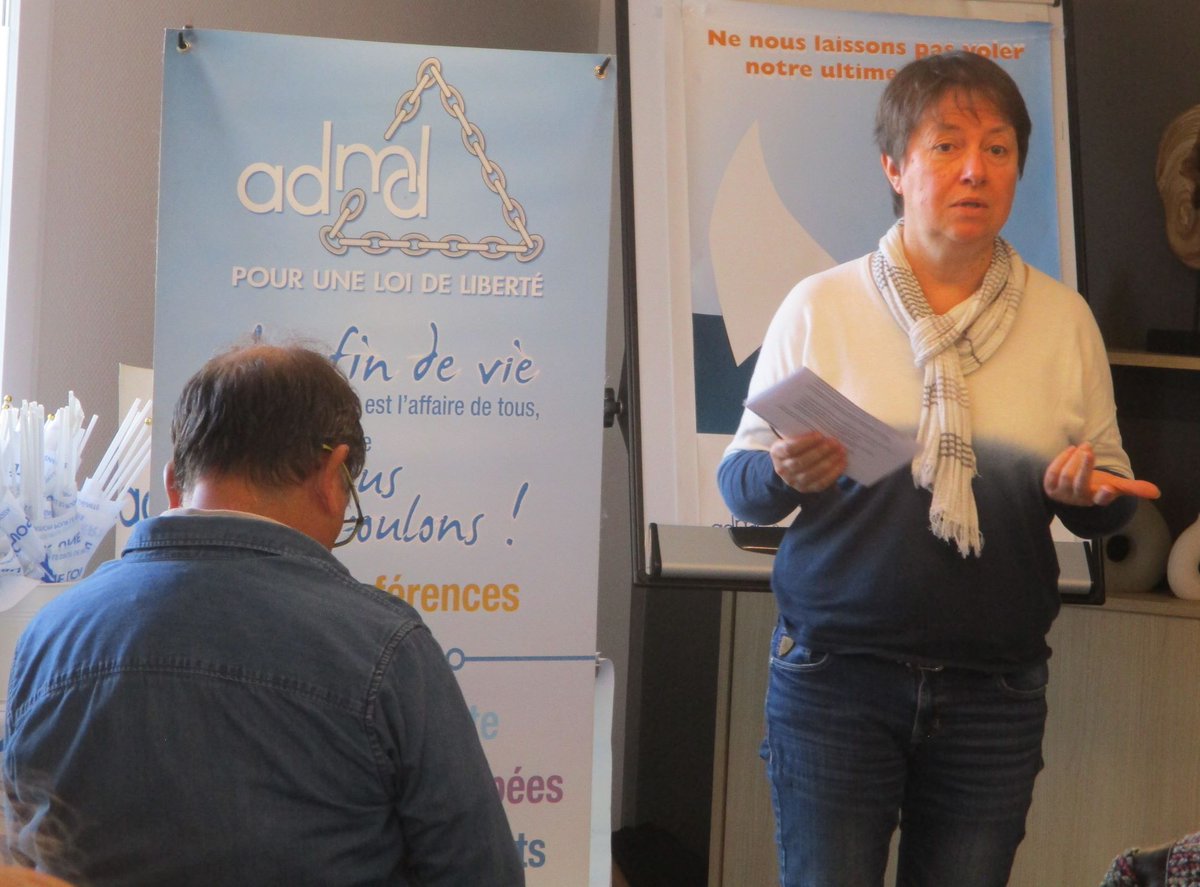 💬 Réunion publique à Saint-Paul-lès-Dax sur la #FindeVie. En présence de <a href="/DeputeCausse/">Lionel Causse</a>, député des #Landes, des représentants <a href="/MGEN_officiel/">MGEN</a>, partenaires de notre pacte progressiste, et du Président de #Laïcité 40, association partenaire locale.
Un moment d'échange réussi ! #Loi