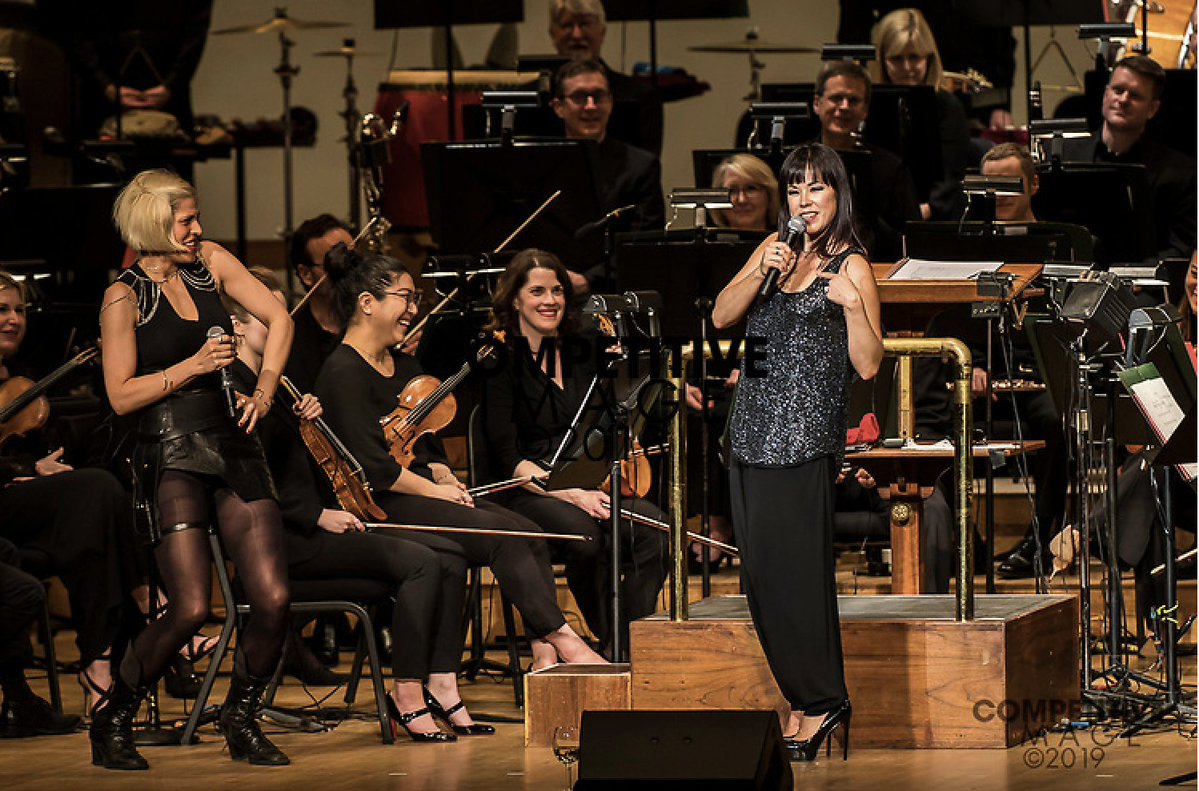 Sound the Bells, recorded live with <a href="/minnorch/">Minnesota Orchestra</a>, celebrates its 5th birthday today.

Signed a mess of em to celebrate. 

LPs: store.doomtree.net/product/sound-…
CDs: store.doomtree.net/product/sound-…