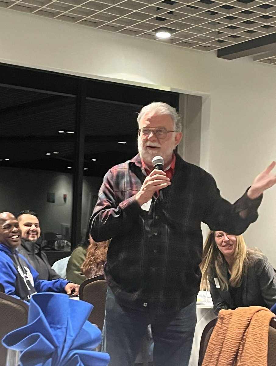 ImagineLearning's tweet photo. Last night, we kicked #CMCSouth24 off with a bangโand a guest appearance from Bill McCallum of @IllustrateMath! ๐คฉ Didn't make it? Plan to stop by our booth #203 to grab some coffee and swag while learning more about #ImagineIM. ๐ https://t.co/Tred0oarAL