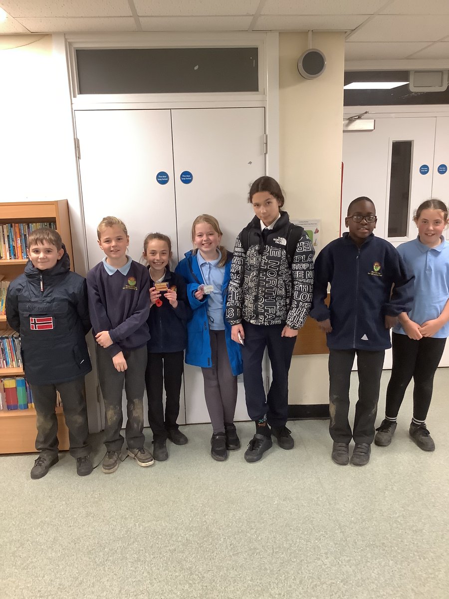 Y5AngramBank's tweet photo. Well done to our @Y5AngramBank and
@Y6AngramBank celebration assembly winners this week! https://t.co/Xycp59fRqs