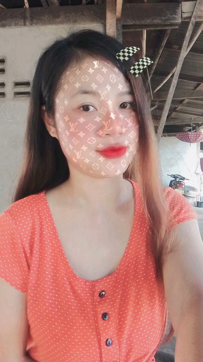 ດົນໆມາເທື່ອຫນຶ່ງ ບໍ່ມີເວລາຫວ່າງເງິນ😭😂