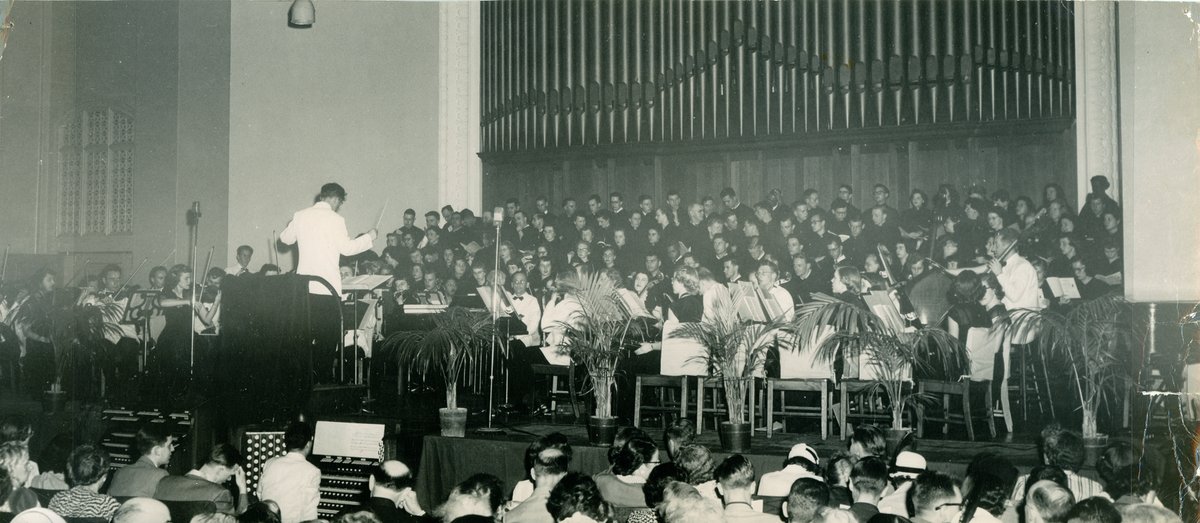 #FlashbackFriday The BW Bach Festival is celebrating 93 years. What started with a few individuals and $300 in donations, it has grown to be the oldest active collegiate Bach Festival in the nation. We are #ForeverGrateful for amazing opportunities like this. #BWGrateful #YJ4L🐝