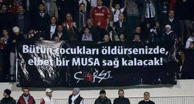 10 KUPONA G*T VEREN BASIN, BUNU DA BASIN; 

Büyük Beşiktaş taraftarı yıllardır ‘Özgür Filistin’ halkının yanındadır. Bunu gerek tribünde mücadele eden dostlarımız, gerek Beşiktaş tribününe kulak verenler çok iyi bilir. Masum bir halkı siyasi şov malzemesi haline getiren malum