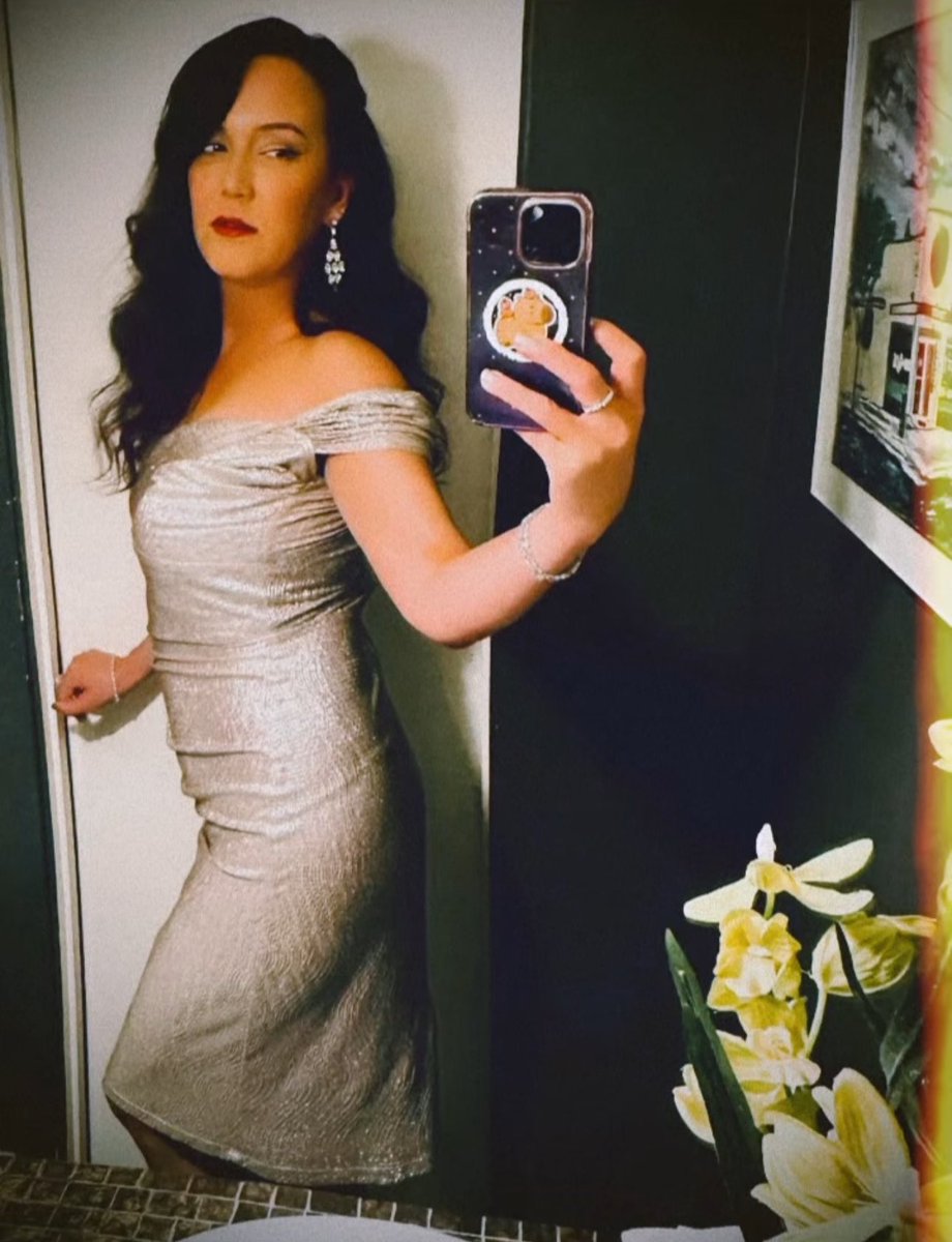 Simone Bailly (@simonebailly) on Twitter photo <a href="/VAFFvancouver/">Vancouver Asian Film Festival (VAFF)</a> opening night! Fabulous evening enjoying their screening, red carpet & after party. Thank u #VAFF for having me! ❤️🎬✨ #VAFF2024 #VancouverAsianFilmFestival #VancouverAsianFilmFest <a href="/VAFFvancouver/">Vancouver Asian Film Festival (VAFF)</a> opening night! Fabulous evening enjoying their screening, red carpet & after party. Thank u #VAFF for having me! ❤️🎬✨ #VAFF2024 #VancouverAsianFilmFestival #VancouverAsianFilmFest