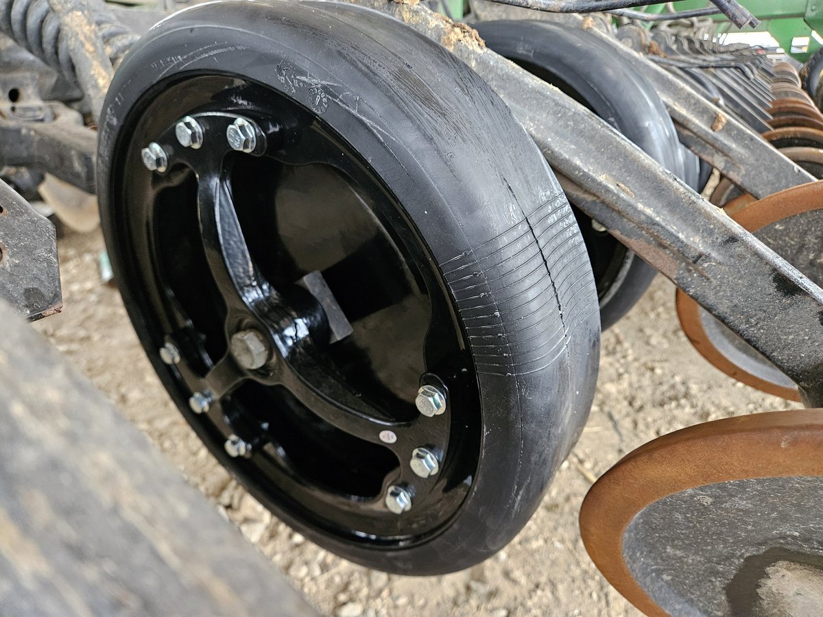 WAM Wheels now available with steel internal scraper rings from Jung Enterprises. This ring serves as a scraper to keep opener blades clean in sticky clay soils.
