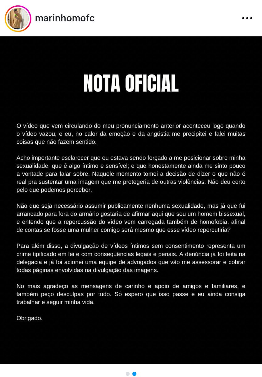 iexandre's tweet photo. Ele acabou de soltar uma nota falando que é bi e que se sentiu acuado… vcs parecem que não vivem no mundo real onde não ser hétero ainda é motivo de chacota https://t.co/w5SzwdxAs9