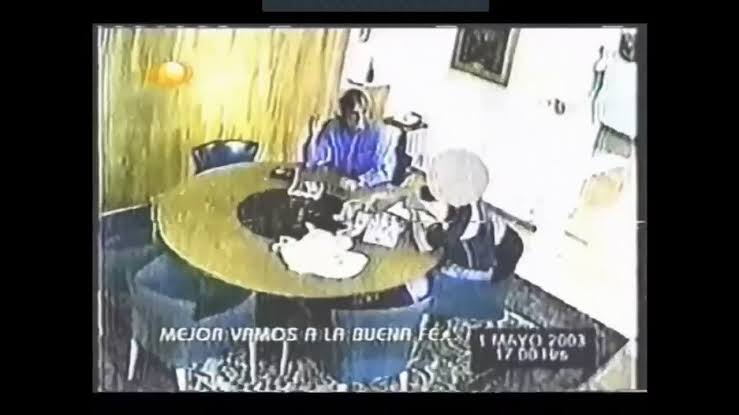 PiperThread's tweet photo. Compartan este Imaz de la suerte para cada vez que su ex esposa hable de la corrupción e impunidad de "los otros". https://t.co/Fu6lqrmIAp