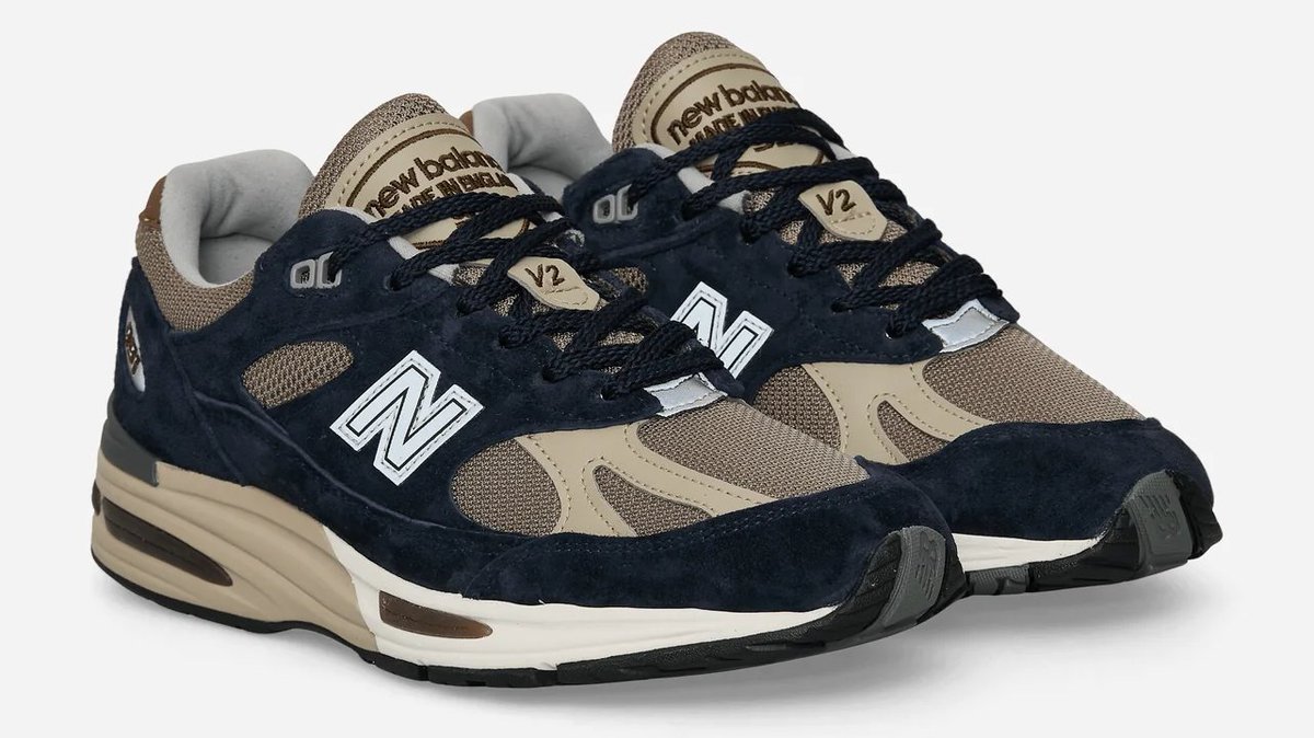 nicedrops's tweet photo. New Balance MADE in UK 991v2 "After Midnight/Plaza Taupe" is available on SlamJam

📲 https://t.co/s8gQL4Stv6

#AD https://t.co/Jef3ULpab1