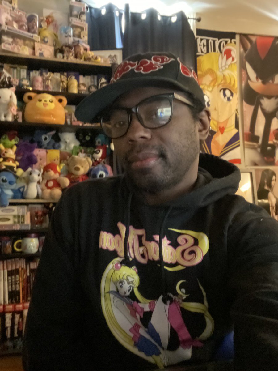 MagikShadowz's tweet photo. Happy Friday!! https://t.co/DHn7SbeNri
