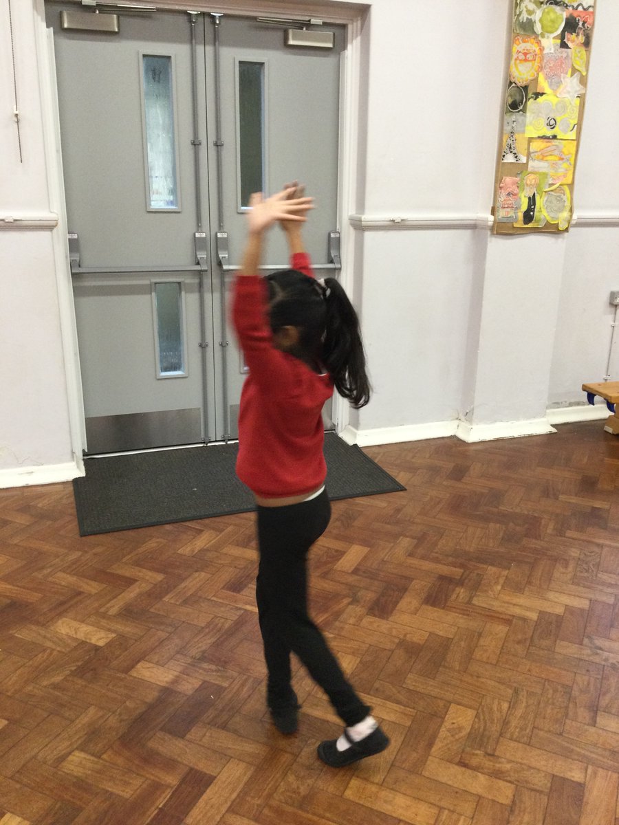 RayLodgePrimary's tweet photo. Key stage 1 have enjoyed their @GetSet4Ed dance unit.
They embraced moving to the beat of the music #strive4 #immersivecurriculum #primarype #creativedance https://t.co/oAueIm6bQ0