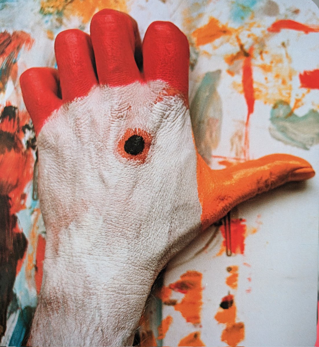 En diciembre estaré en <a href="/laietana/">laie</a> compartiendo lecturas y criterios básicos para  poner en marcha la colección de una biblioteca infantil familiar, escolar, etc. 
3 sesiones en las que alternamos el análisis de clásicos, reediciones y novedades. 
¡Allí os espero!

📸K. Couprie.