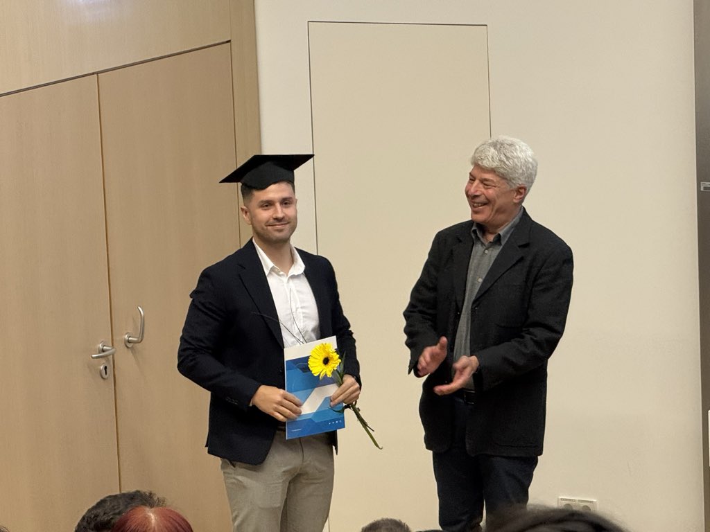 Anna Poetsch (@apoetsch) on Twitter photo There’s a new Master in the house! Congratulations, Pablo! Excellent job 🥂 There’s a new Master in the house! Congratulations, Pablo! Excellent job 🥂