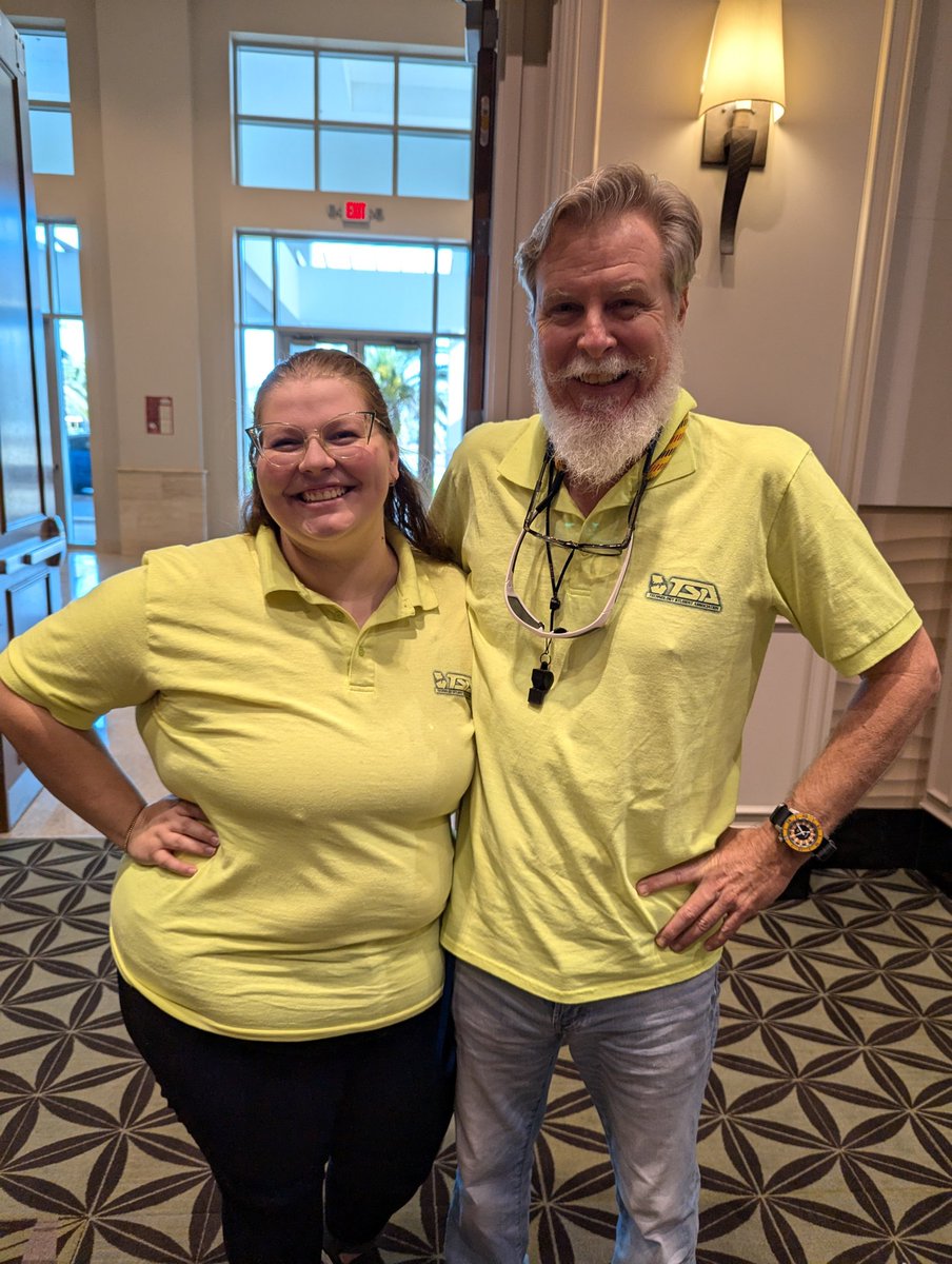 treborrebrag's tweet photo. GATSA Fall Leadership doesn't really start unless you're sporting your @BarryGillespi15 highlighter polo. https://t.co/KQn09xXGvn