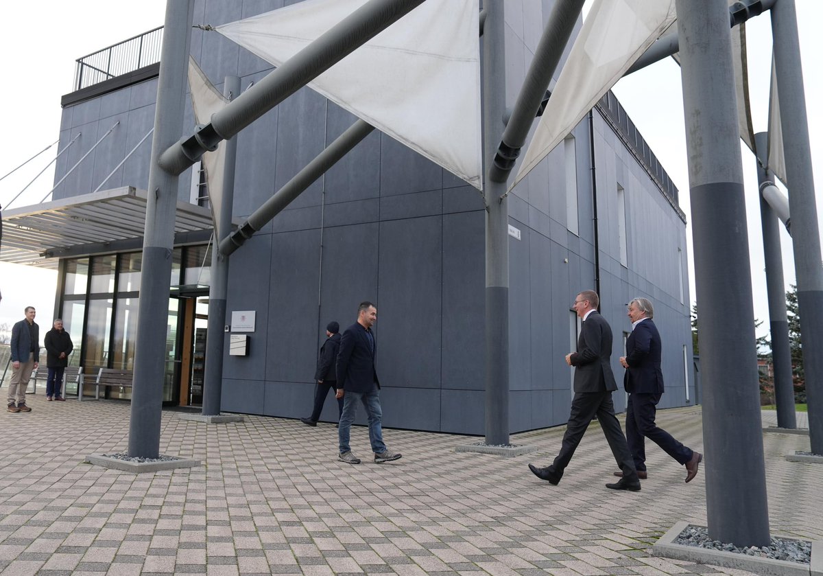 Paldies, <a href="/LimbazuNovadsLV/">Limbažu novads</a>, par spraigo dienu, labām idejām un vienu otru pārvaldē labojamu lietu, par ko runâjām.