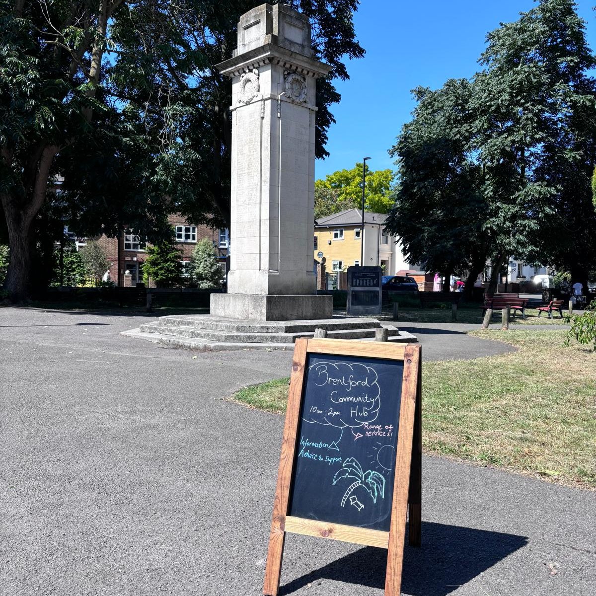 Are you looking for help? Get advice and support at the #Brentford Community Hub. Speak to #CommunitySolutions &amp; other local services.
📍Brentford Library (TW8 8DW)
🗓️Every Friday, 10am – 2pm
hounslowconnect.com
<a href="/LBofHounslow/">Hounslow Council</a>