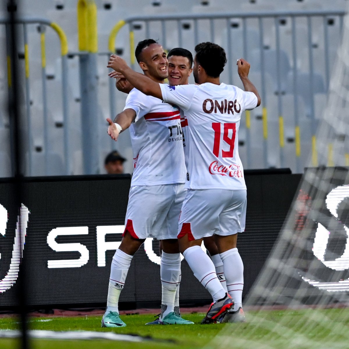 ZSCOfficial's tweet photo. قاعدتان يجب أن تتذكرهما دائمًا 👇

الأولى: إذا جاء يوم الجمعة فاستعد لمشاهدة هدف من ناصر منسي ⚽️

الثانية: لا تنس القاعدة الأولى 🤷‍♂️

#Zamalek | #MostTitledIn20C | #الزمالك_أولًا | #أكبر_قلعة_رياضية https://t.co/fWbYnMXgfg