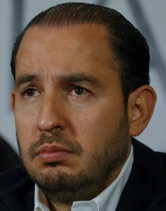 RAFAGA301's tweet photo. #Markoterrorista
Al inútil @MarkoCortes nada le enseñó su padre. El que no quiere a su patria no quiere a su madre. https://t.co/gIQofX49bN