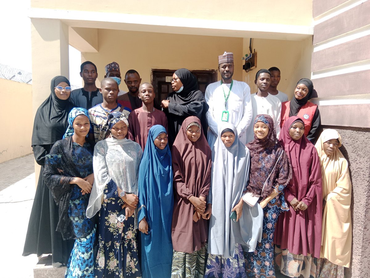 BelaCode12's tweet photo. BELA-CODE proudly supported SEA Self-Empowerment Academy with writing materials for their students! Together, we’re empowering the next generation through education and mentorship. #SupportEducation #BelaCode #YouthEmpowerment https://t.co/FdbaEmyYUY