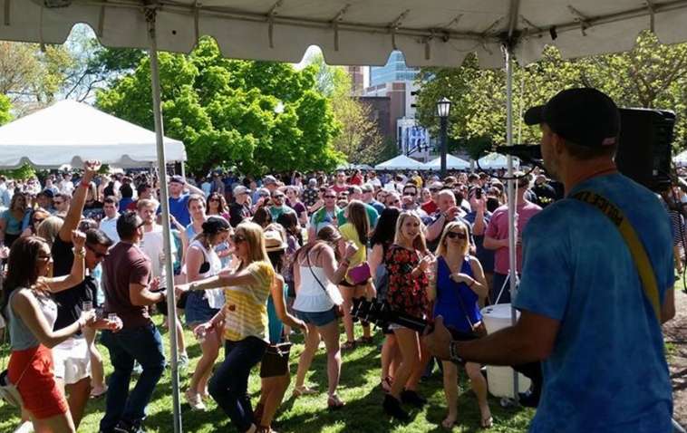 MoonRunners North Garner - Get ready to rock the mic at Karaoke Night! Starts at 8:30PM! 

MoonRunners South Garner - Join us for Porch Party Friday! Live music featuring Chris Overstreet! 🍻🎸 Starts at 7:30PM!

See you there, friends!

 #northcarolina #supportlocals #moonshine