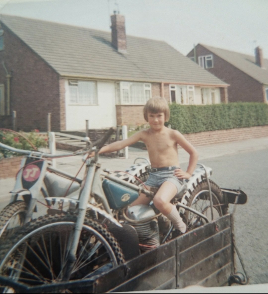 daveleach30's tweet photo. @Iyeshechka @Russ030695 @UprightSpeedway I'm pretty sure that is Thornton Road home of the Gunners and good family friend Johny Jackson aka JJ in the pic above  📸 https://t.co/T1Ss3OWyV1